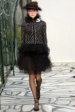 Look 18